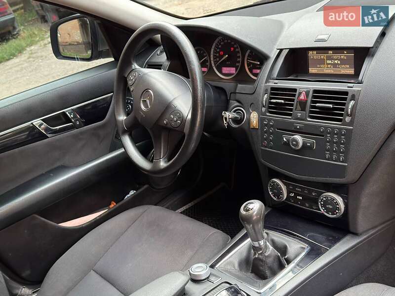 Mercedes-Benz C-Class 2008