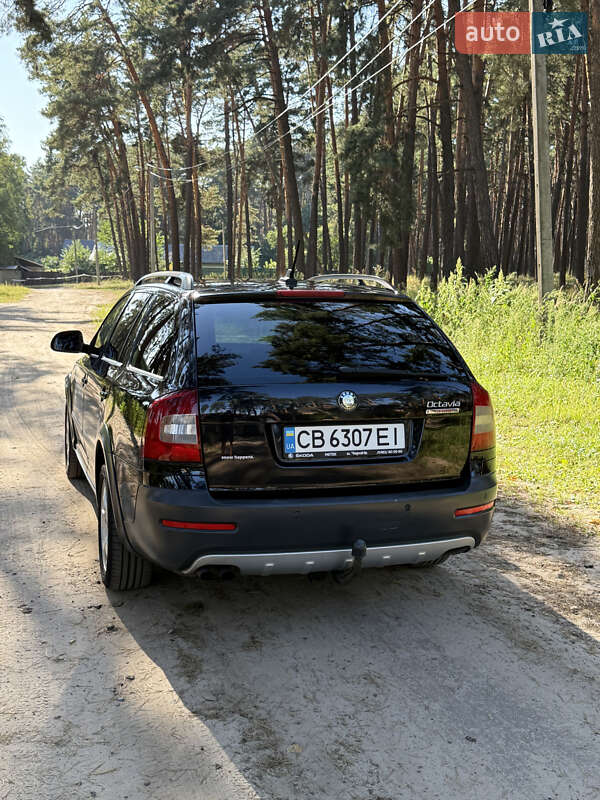 Skoda Octavia Scout 2011
