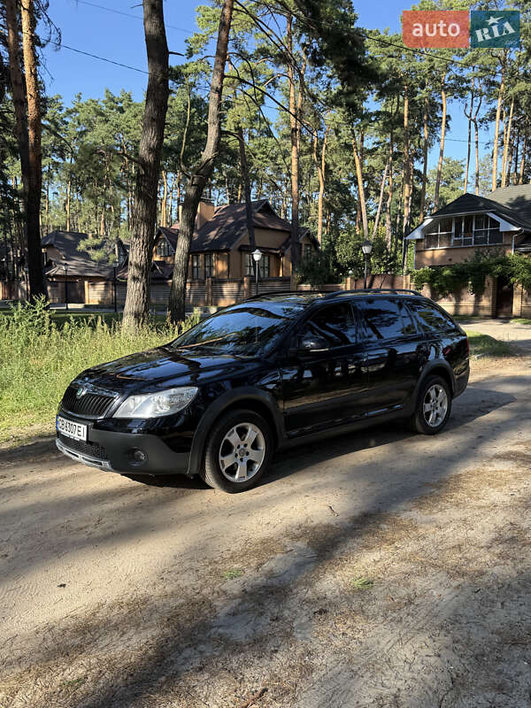Skoda Octavia Scout 2011