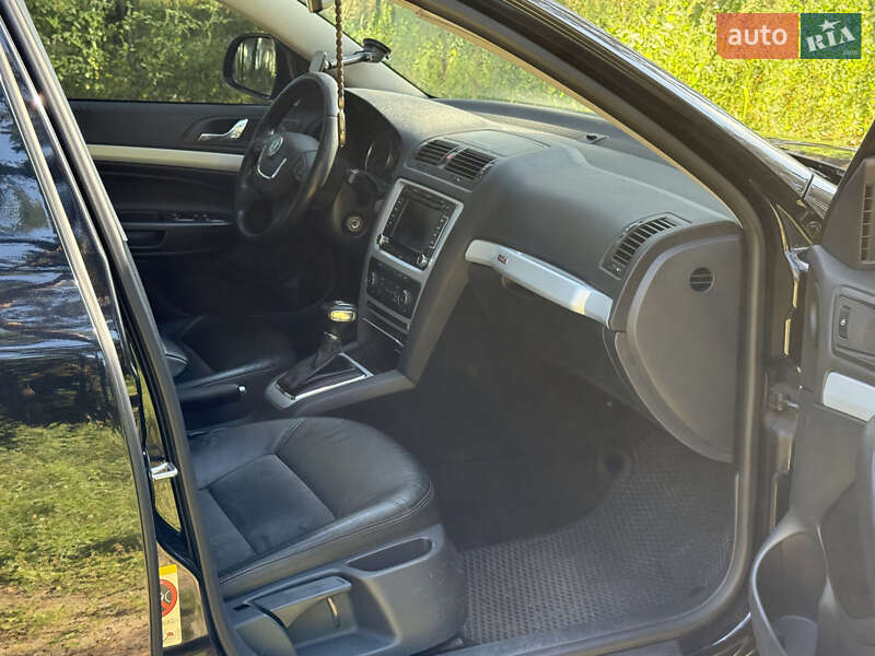 Skoda Octavia Scout 2011