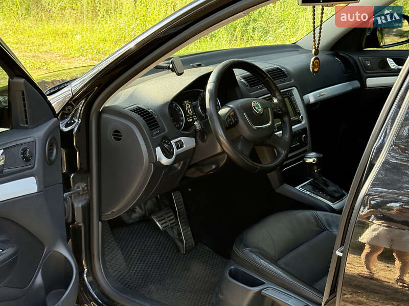 Skoda Octavia Scout 2011