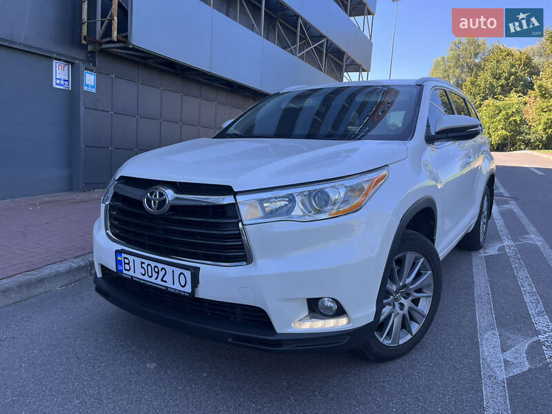 Toyota Highlander 2016