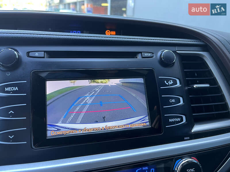 Toyota Highlander 2016