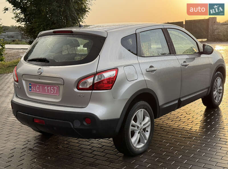 Nissan Qashqai 2012