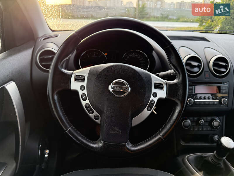 Nissan Qashqai 2012