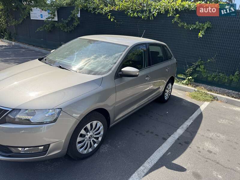 Skoda Spaceback 2017