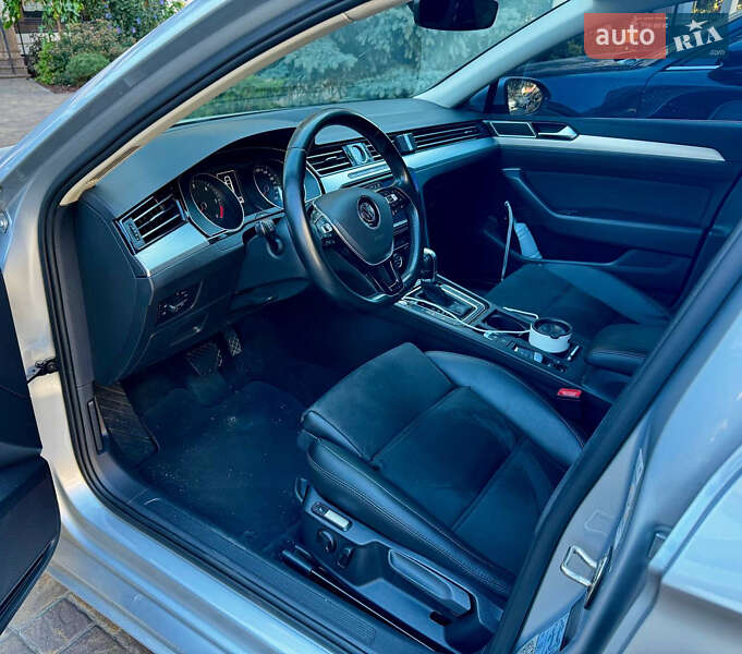 Volkswagen Passat 2016