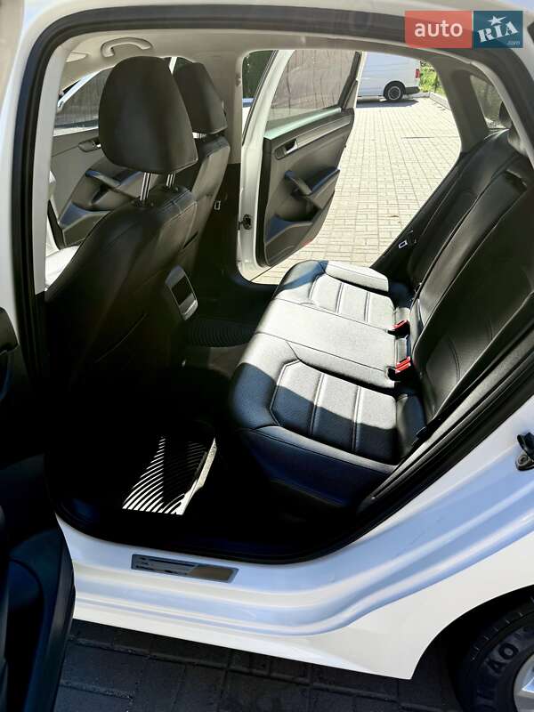 Volkswagen Passat 2012