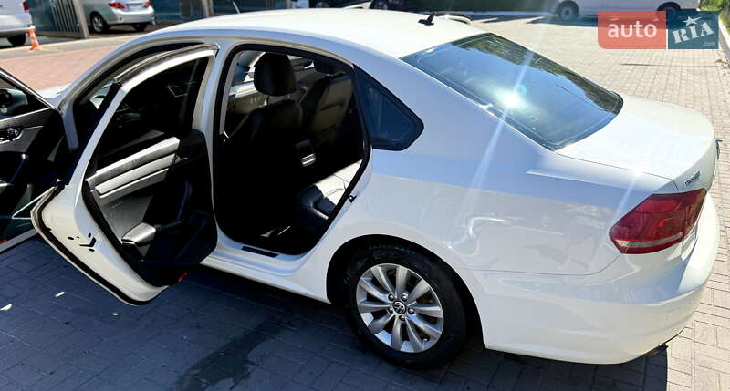 Volkswagen Passat 2012