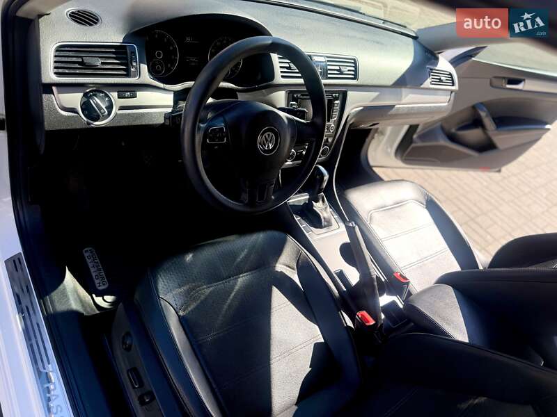 Volkswagen Passat 2012