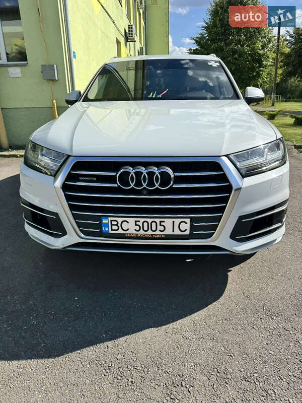 Audi Q7 2016