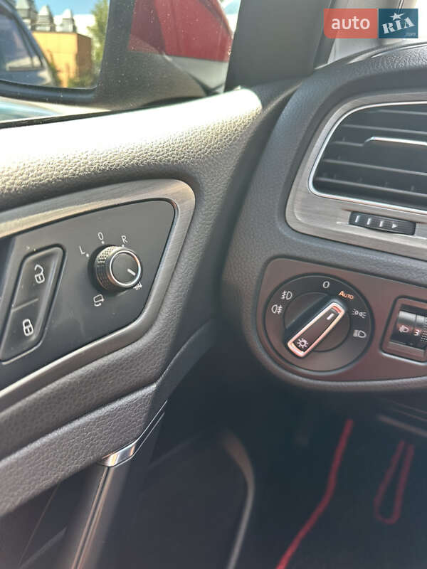 Volkswagen Golf 2013