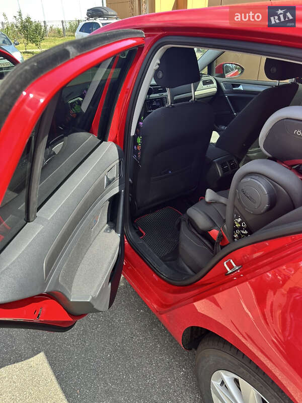 Volkswagen Golf 2013