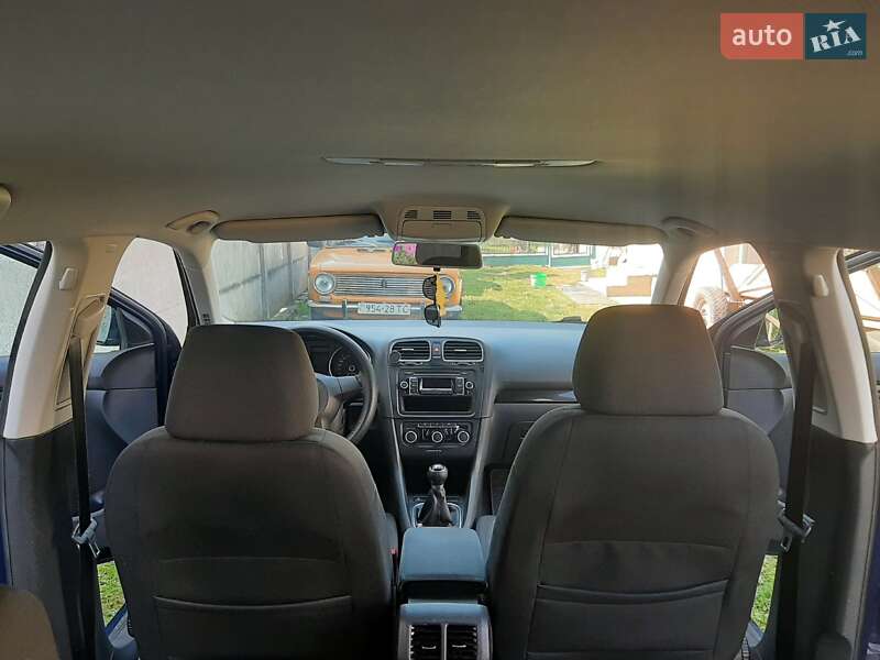 Volkswagen Golf 2011