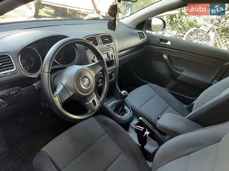 Volkswagen Golf 2011