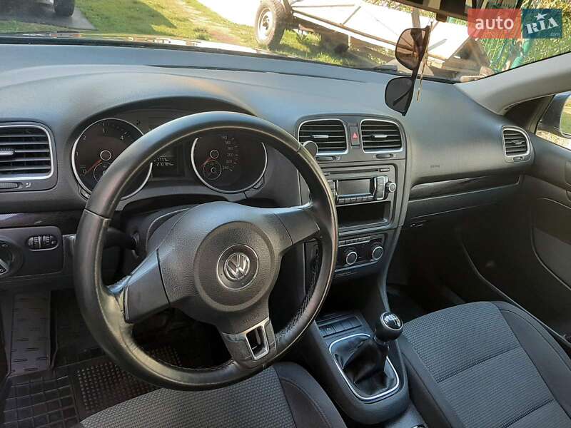 Volkswagen Golf 2011