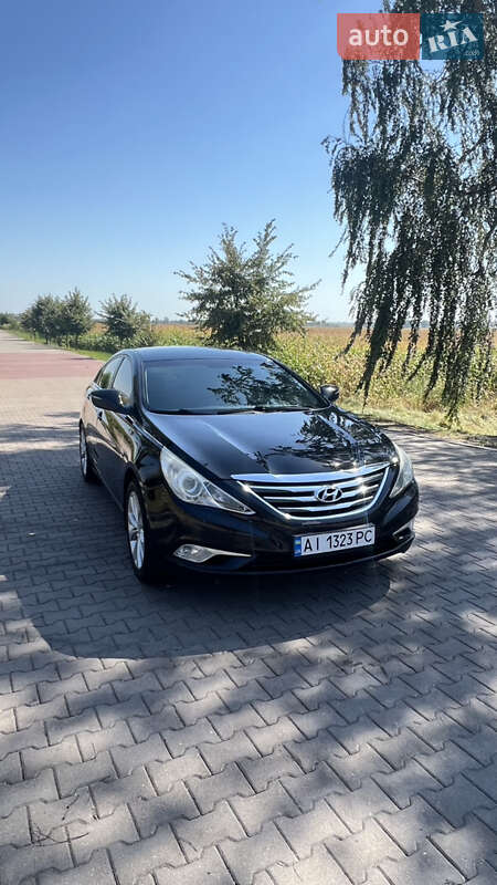 Hyundai Sonata 2012