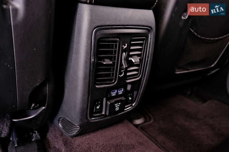 Jeep Grand Cherokee 2017