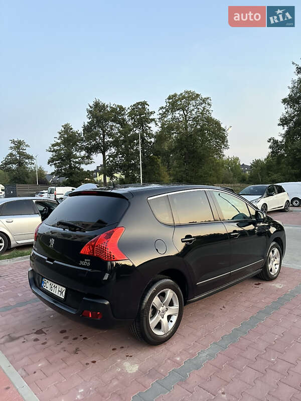Peugeot 3008 2011