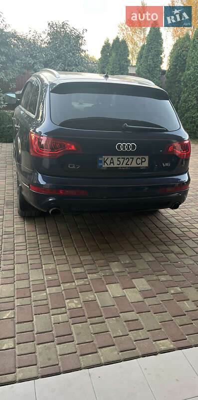 Audi Q7 2012