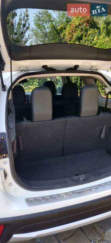 Mitsubishi Outlander 2016