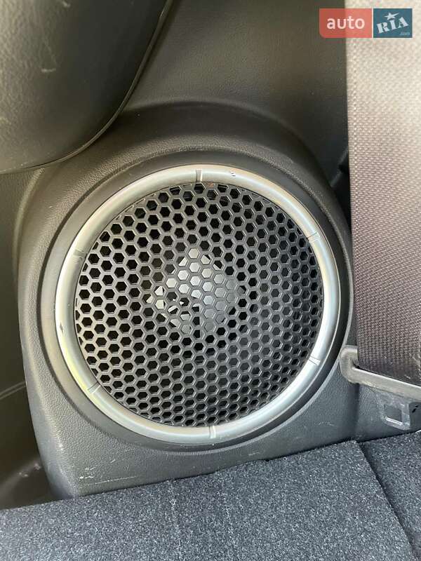 Mitsubishi Outlander 2016