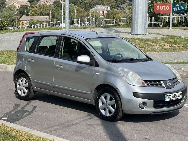 Nissan-4