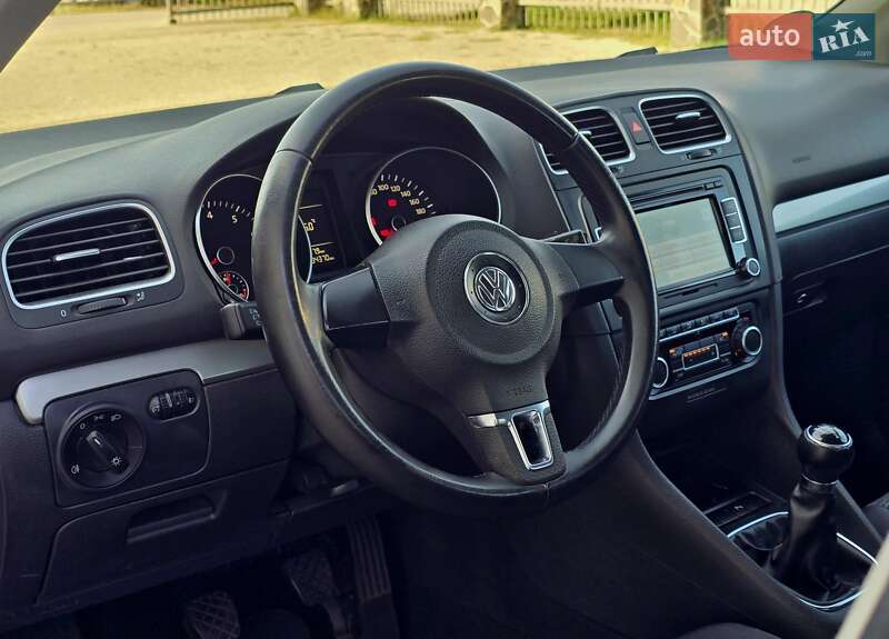 Volkswagen Golf 2009
