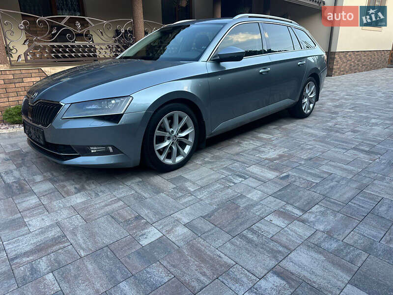 Skoda Superb 2016