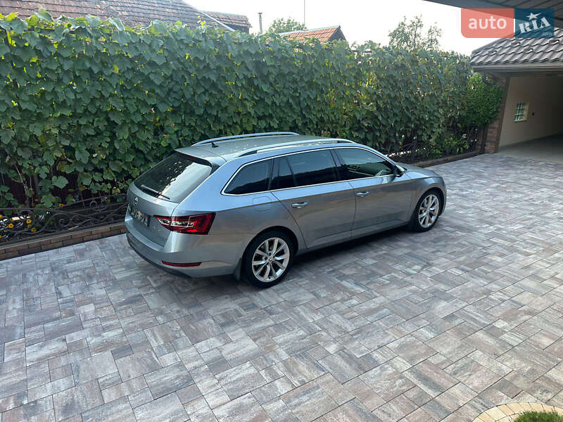 Skoda Superb 2016