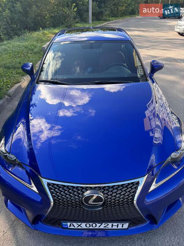 Lexus-2