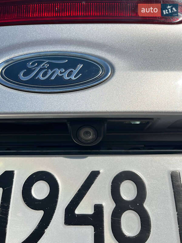 Ford-0