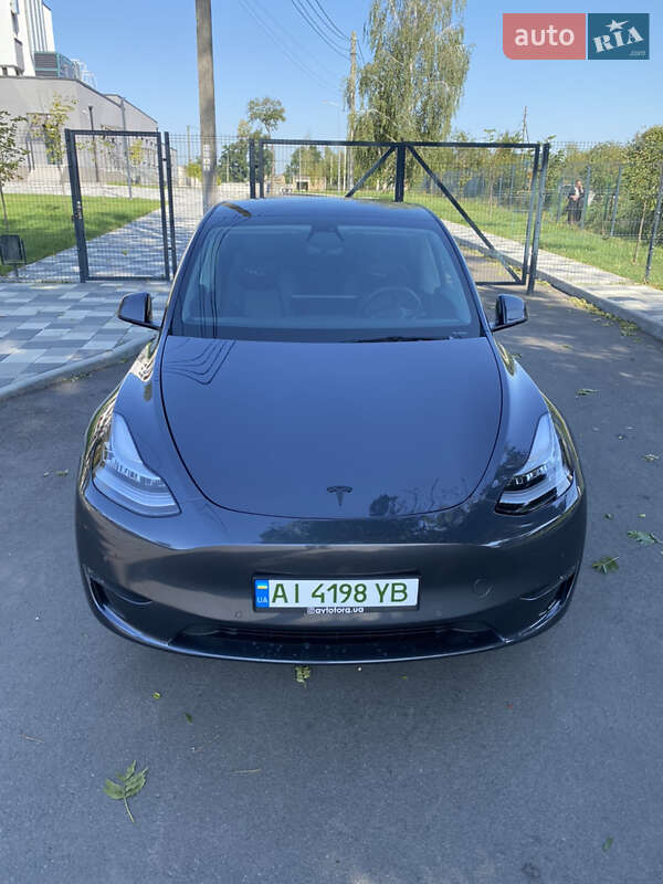 Tesla-4