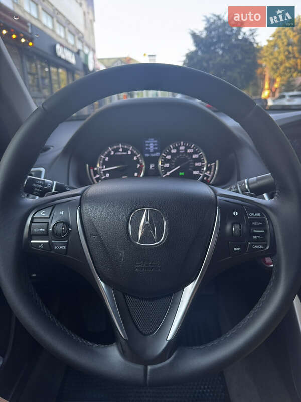 Acura-6