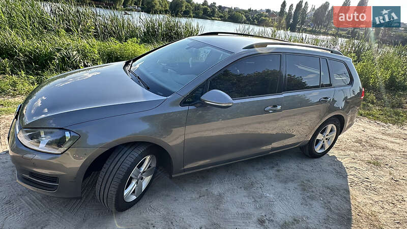 Volkswagen Golf 2016