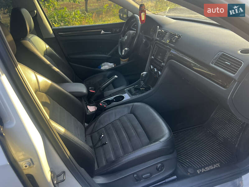 Volkswagen Passat 2013