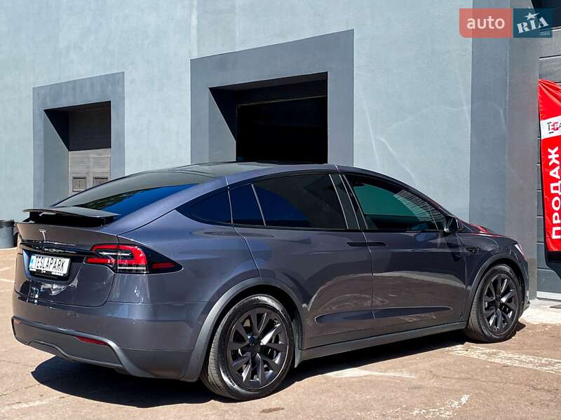 Tesla-12