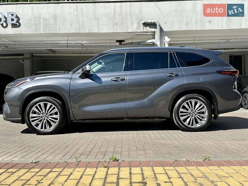 Toyota Highlander 2024