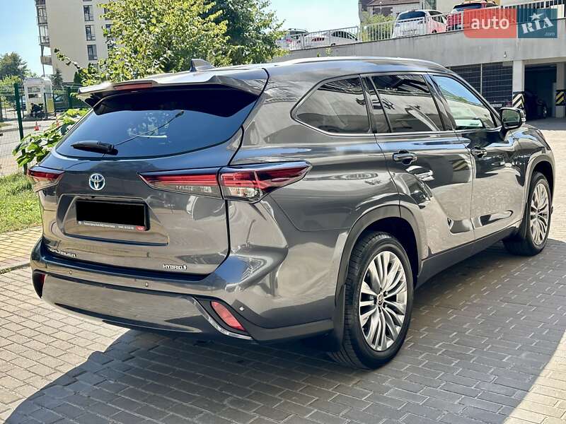 Toyota Highlander 2024