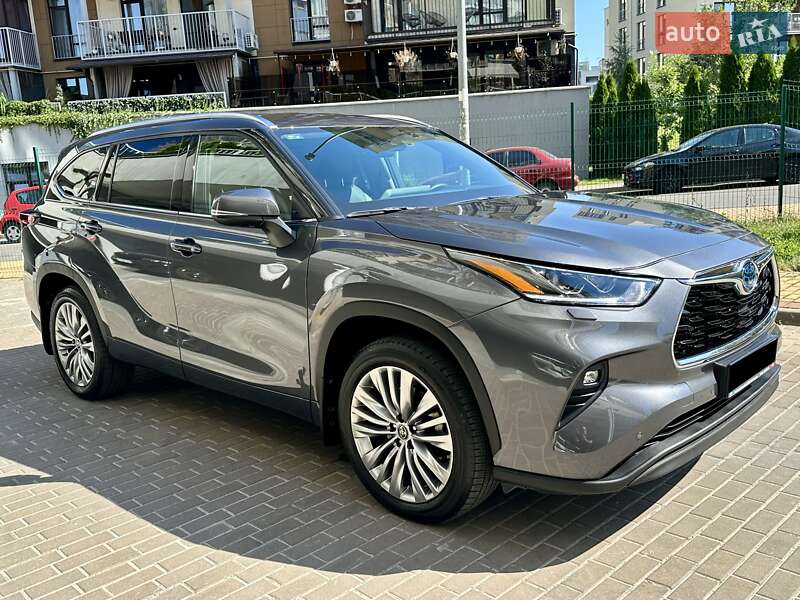 Toyota Highlander 2024