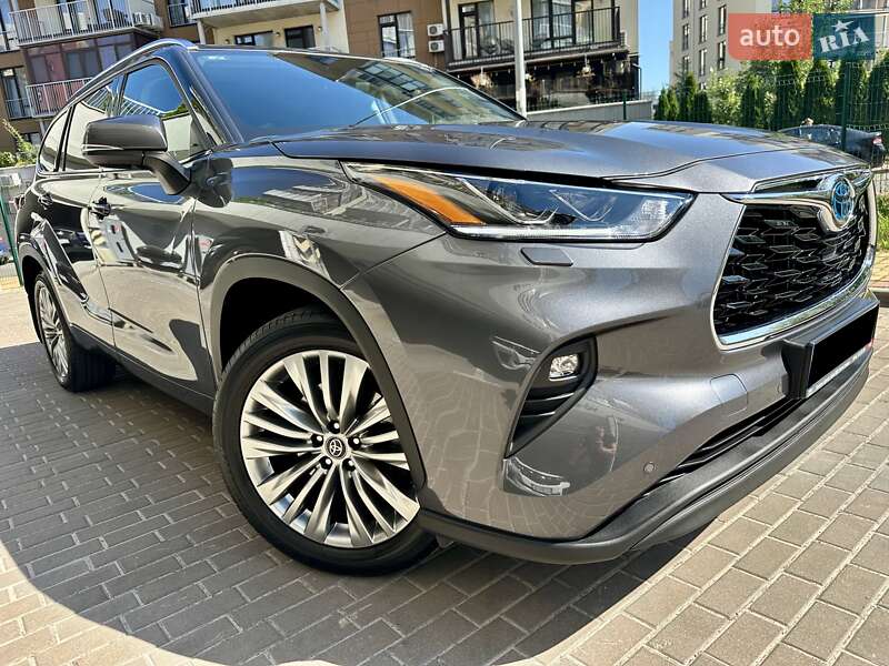Toyota Highlander 2024
