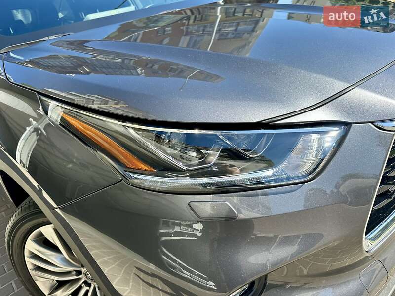 Toyota Highlander 2024