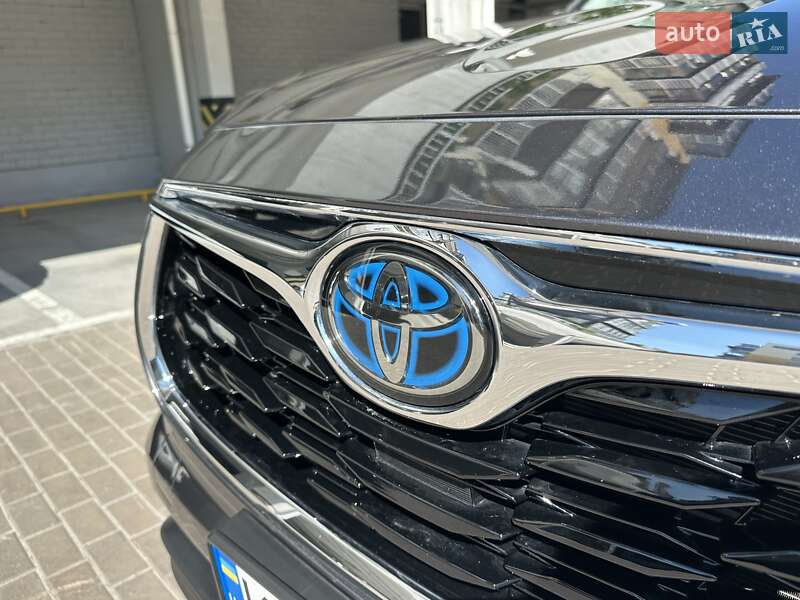 Toyota Highlander 2024