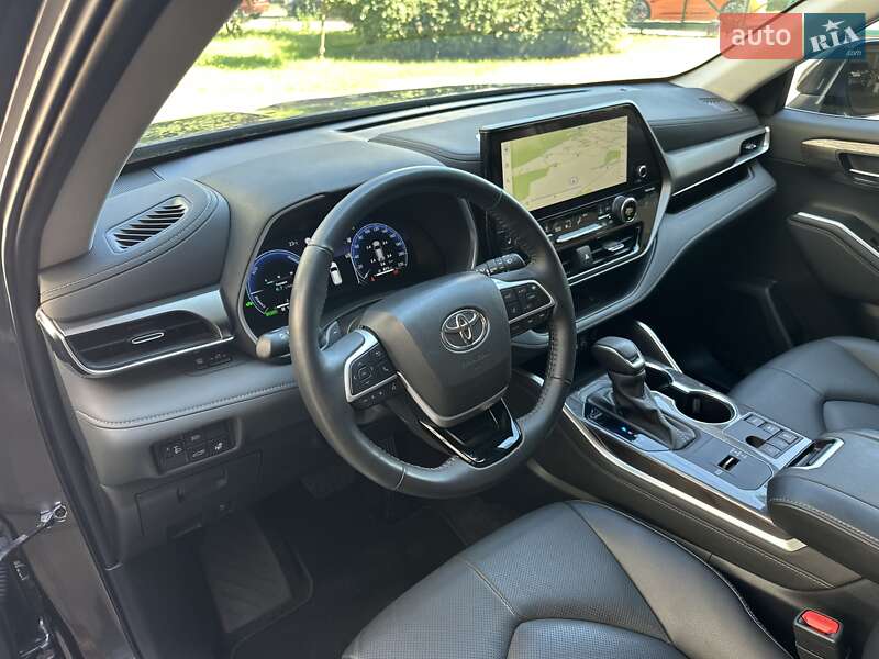 Toyota Highlander 2024