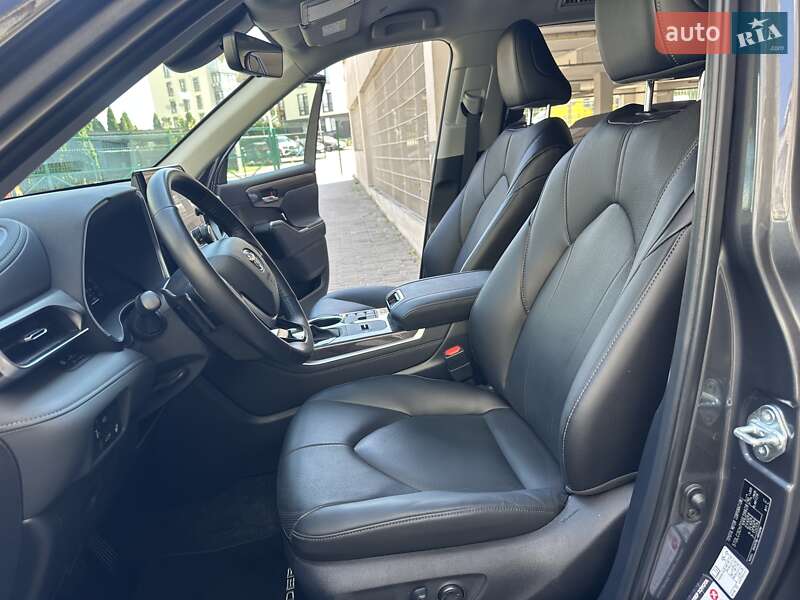 Toyota Highlander 2024