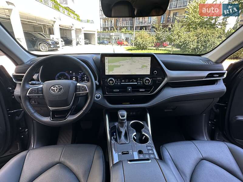 Toyota Highlander 2024