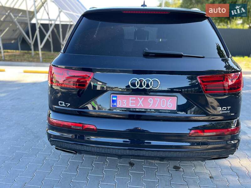 Audi Q7 2016