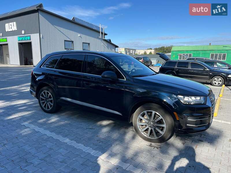 Audi Q7 2016