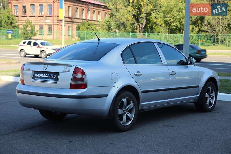 Skoda Superb 2007