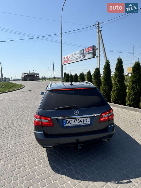 Mercedes-Benz-6